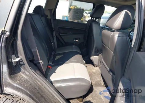 2009 Jeep Grand Cherokee Laredo from USA, damaged, VIN 1J8GR48K79C527605